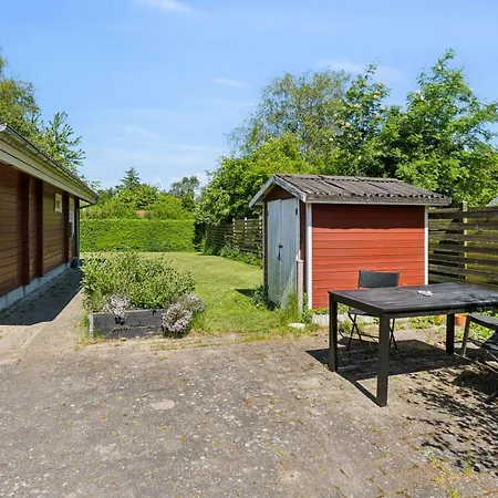 Cozy Near The Fjord And Bathing Pier