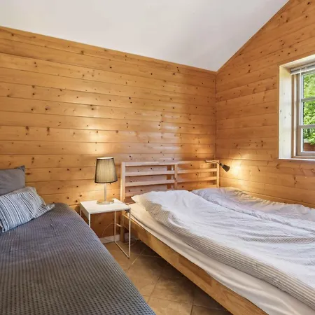 Cozy Near The Fjord And Bathing Pier Kirke-Hyllinge